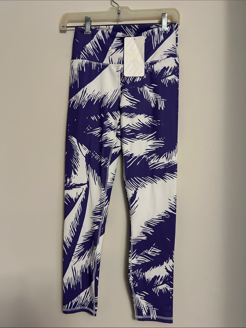 Fabletics Purple and White Printed Active Leggings new with tags size 7-8